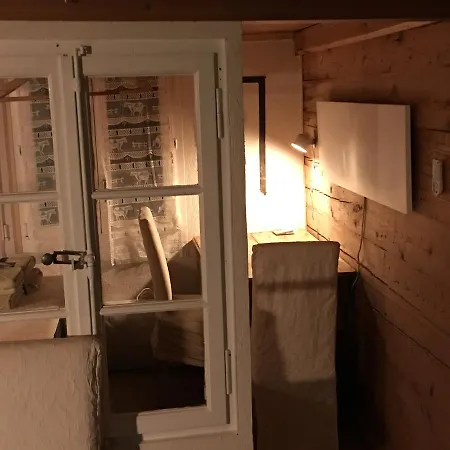 木屋 170 Year Old Swiss Vyntage Chalet, Interlaken Saxeten